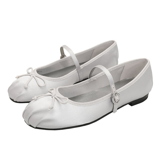 Damen Ballerinas mit verstellbarem Riemen und satinierter Oberfläche EB