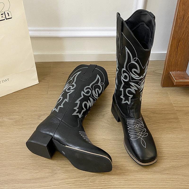Damen Cowboystiefel im edlen Design mit detaillierter Stickerei EB