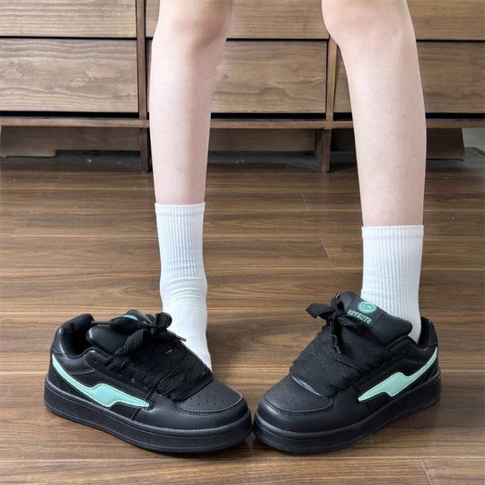 Damen Sneakers mit dickem Profil und atmungsaktiven Netz-Einsätzen EB