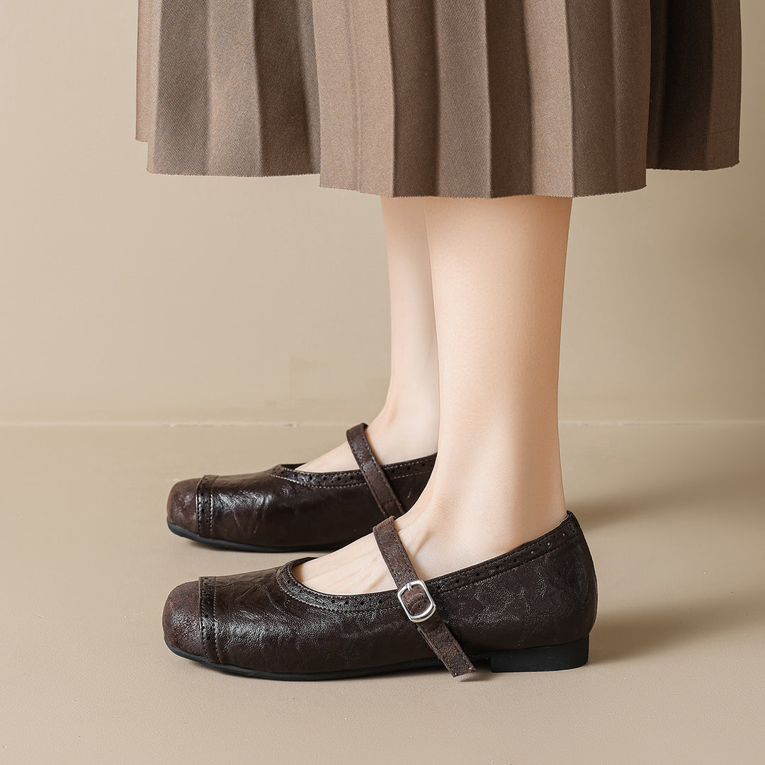 Damen Ballerinas mit hochwertigem Textil und verstellbarem Riemen EB