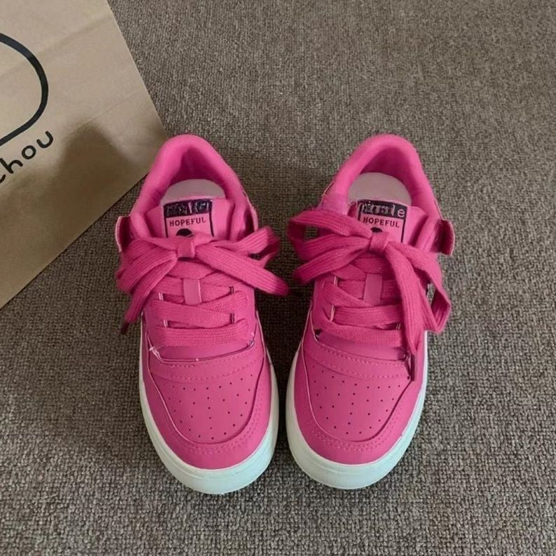 Damen Sneakers mit modischer Oberflächenstruktur und stoßdämpfender Sohle EB