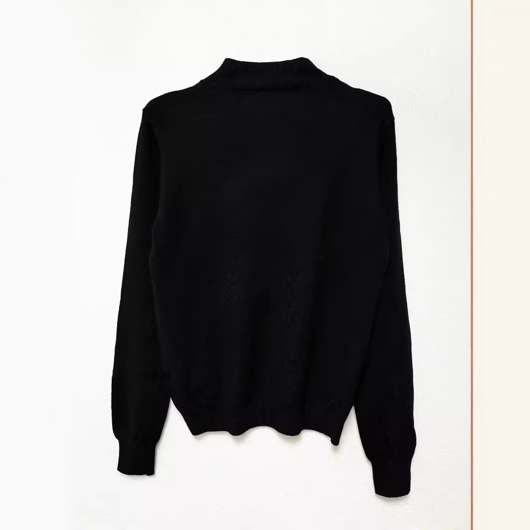 Damen Hochwertiger Pullover mit Stehkragen aus feinem Strick EB