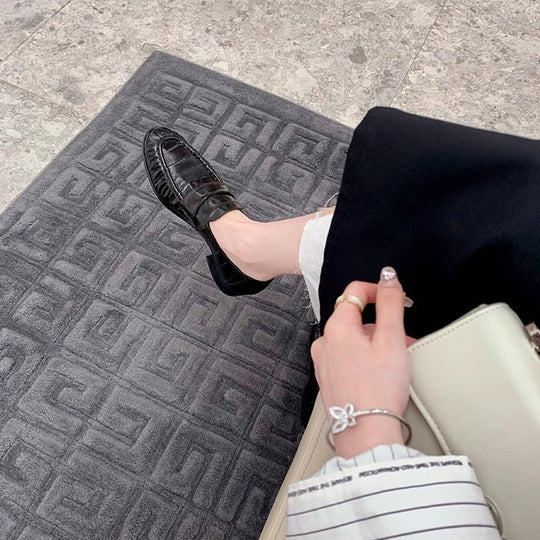 Damen Mokassins mit hochwertigem Lederdesign und modischem Riemen EB