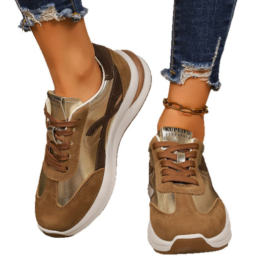 Damen Sportliche Sneakers mit Metallic-Akzenten und durchgehendem Komfort EB