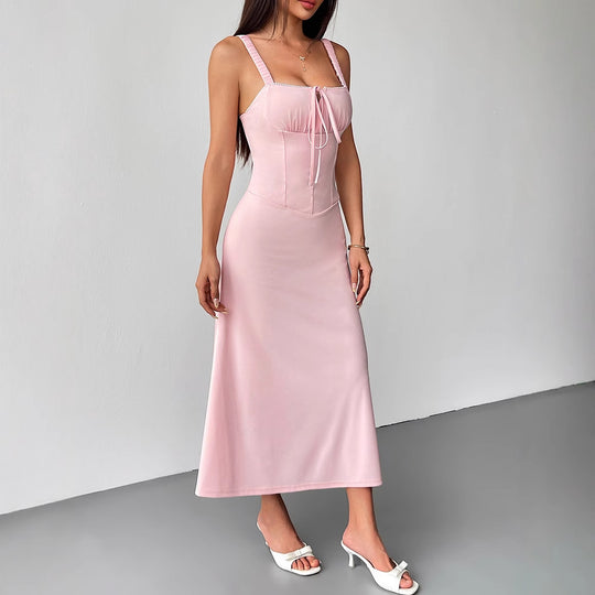 Damen Maxikleid mit formschöner Schnürung und eleganten Trägern EB