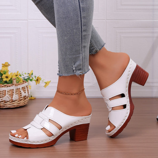 Damen Komfortable und elegante Plattform-Pantoletten mit Dekorativem Riemen EB