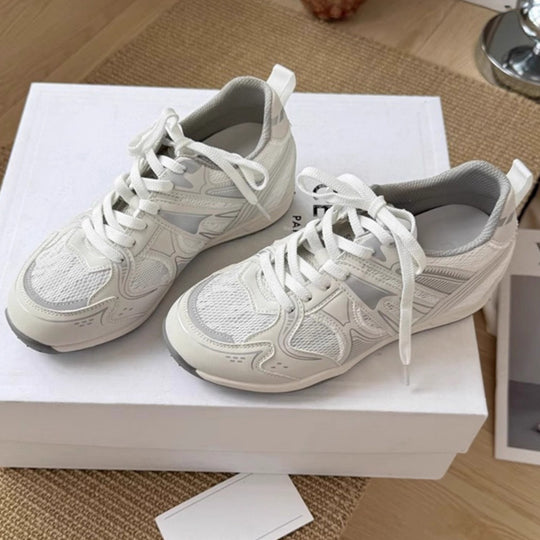 Damen Sportliche Freizeitsneaker mit atmungsaktiver Mesh-Oberfläche und rutschfester Sohle EB