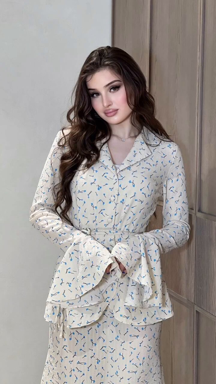 Damen elegantes und modisches Blazer-Set EB