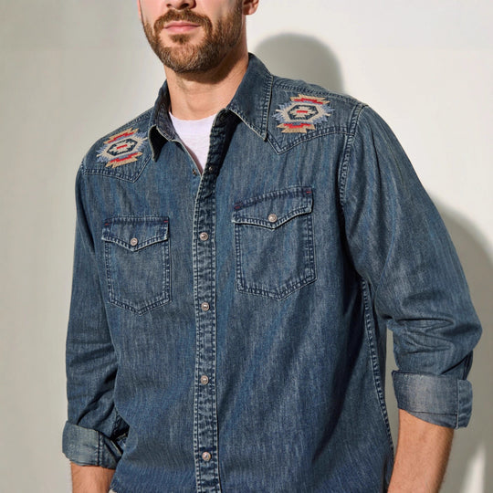 Herren Jeanshemden mit attraktivem Stickdesign EB