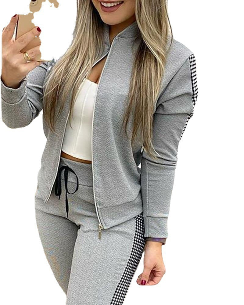 Damen Sportanzug mit stylischen Elemente und elastischem Bund EB