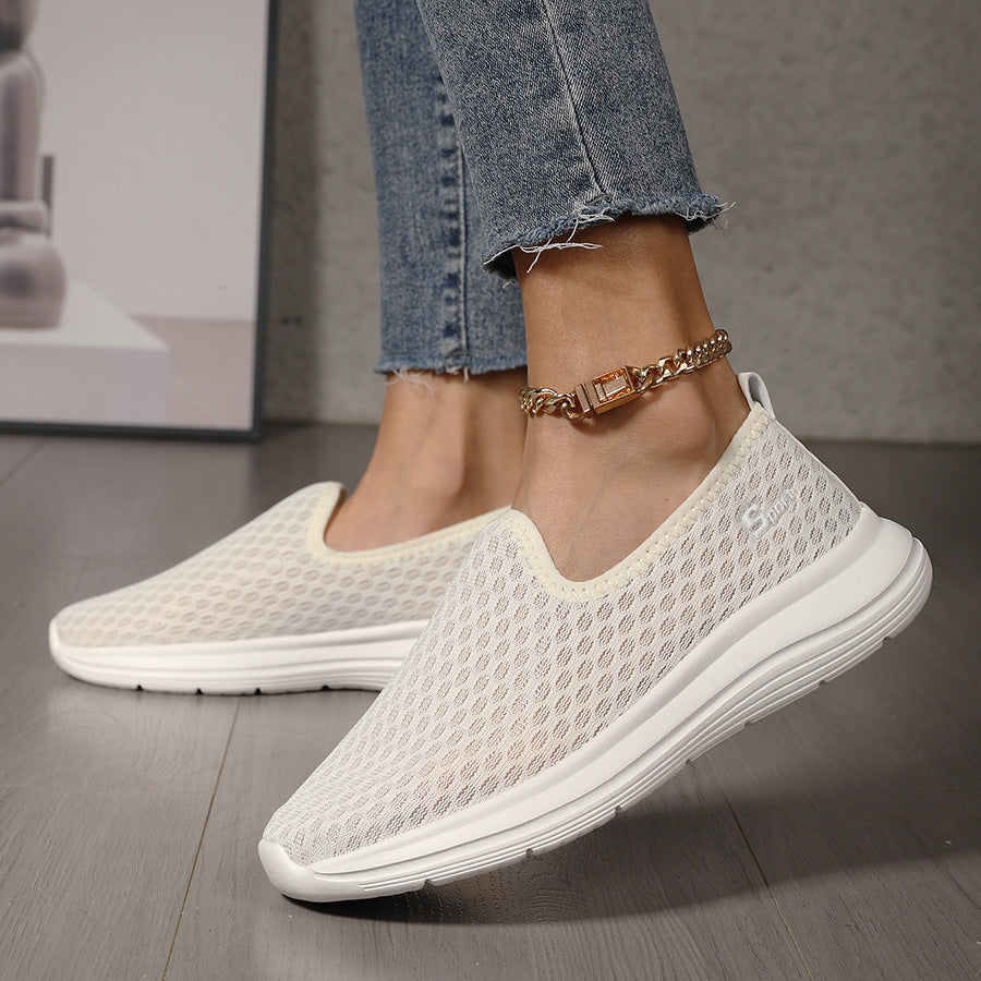 Damen Atmungsaktive Slip-On Sneakers mit innovativem Design EB