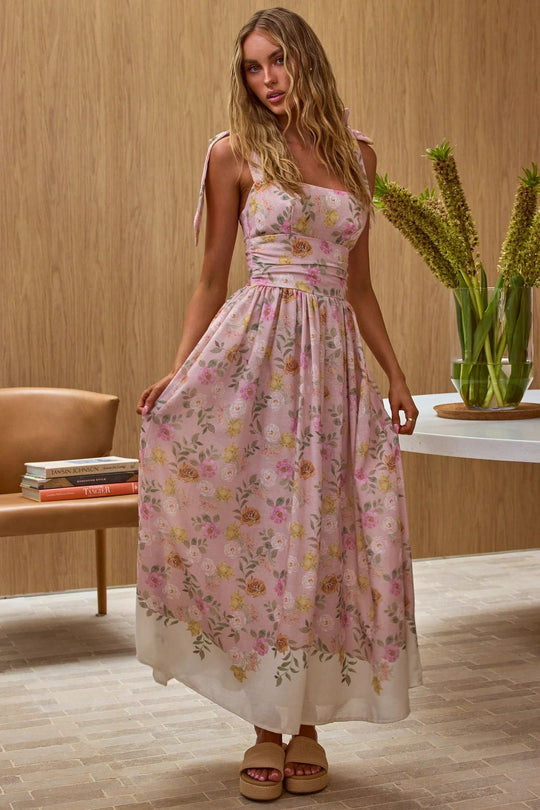 Damen Maxikleid mit floralen Akzenten und verstellbaren Spaghettiträgern EB