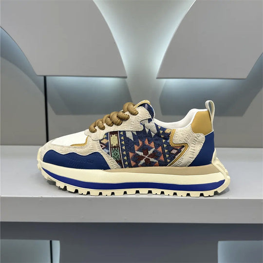 Damen Modische Sport-Sneaker mit Ethno-Muster EB