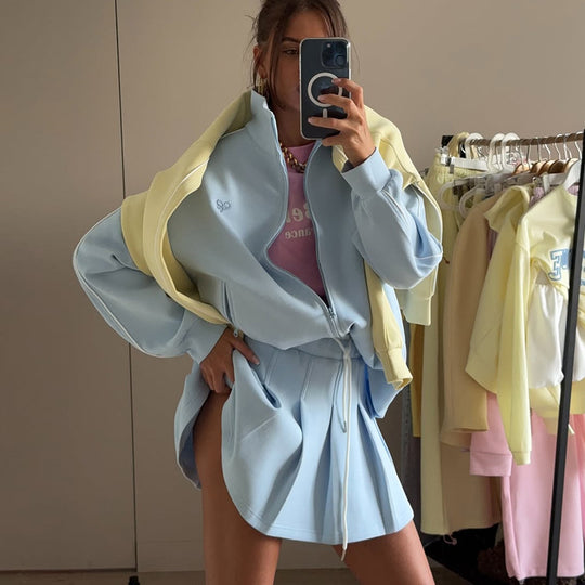 Damen trendige Sport-Loungewear mit komfortablem Oversize-Jacke und Mini-Skirt EB