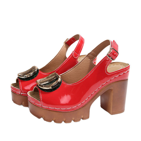 Damen Plateau-Sandalen mit Dekorativem Riemendesign und Eleganten Akzenten EB