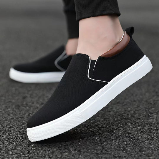 Damen Slip-On Sneakers mit flexiblem Obermaterial und rutschfester Sohle EB