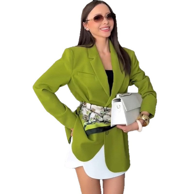 Damen moderner Blazer mit Gürteldetails EB