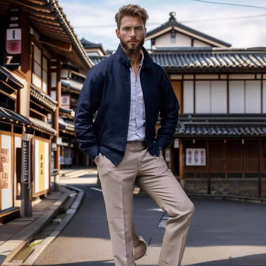 Herren leichte Steppjacke mit hohem Kragen und praktischen Taschen EB