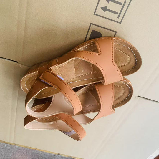 Damen Wedge-Sandalen mit verstellbarem Riemen und komfortablem Fußbett EB