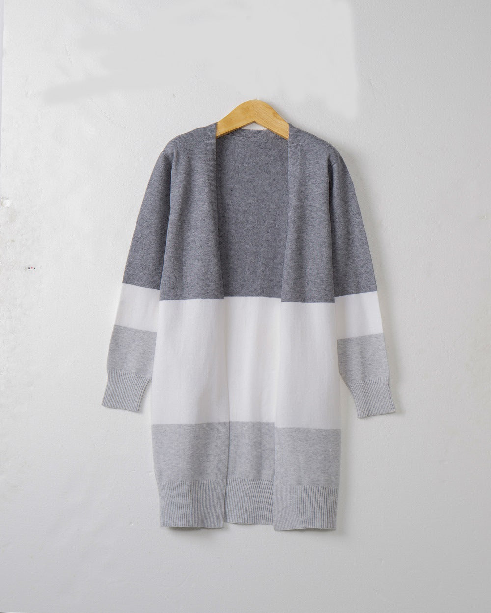 Damen lässige Strickjacke mit modernem Blockstreifenmuster und offenen Fronten EB