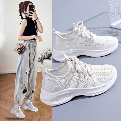 Damen Sportliche Freizeitsneaker mit atmungsaktiven Mesh-Einsätzen und dämpfender Sohle EB