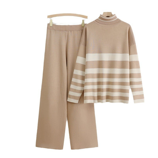 Damen Komfortables Strick-Loungewear-Set mit hohem Kragen und breiten Streifen EB