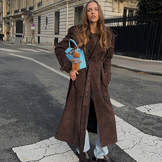 Damen Langer Trenchcoat aus weichem Wildlederimitat mit modischen Details EB