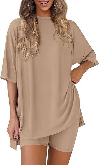 Damen Lässiges Lounge-Set mit übergroßem Oberteil und kurzen Hosen EB