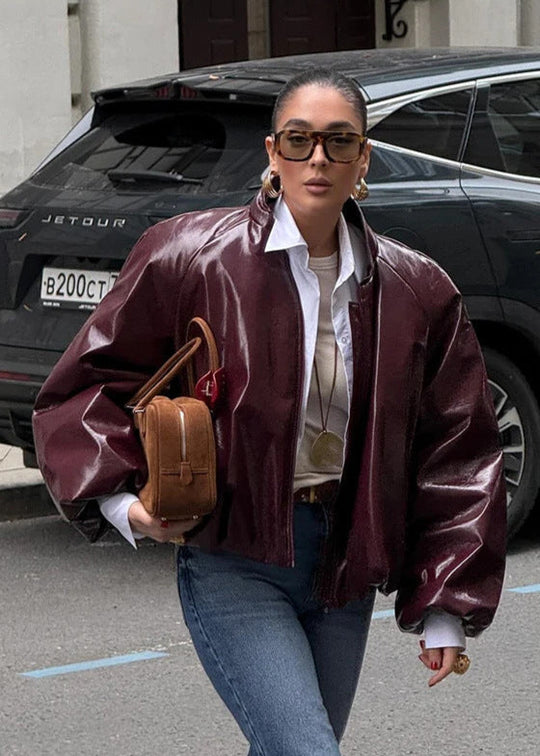 EB | Übergröße Glänzende Kunstlederjacke