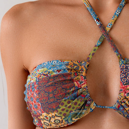 Damen Bandeau-Bikini mit verspieltem kräftigem Muster EB