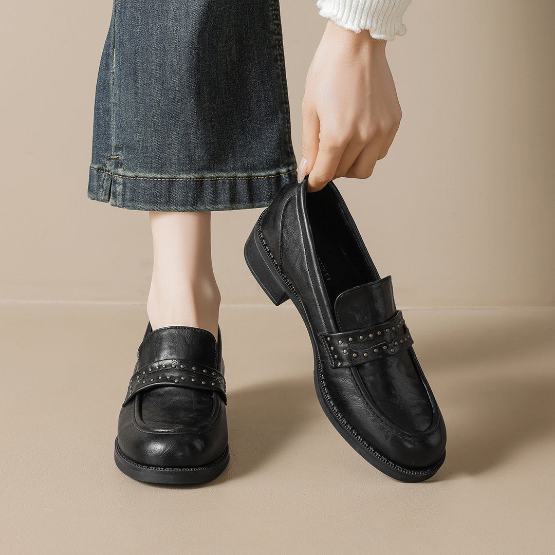 Damen elegante Mokassin-Schuhe mit modischer Nietenverzierung EB