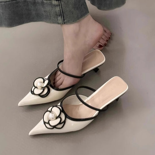 Damen Slingback Mules mit floralem Design und Perlenakzent EB