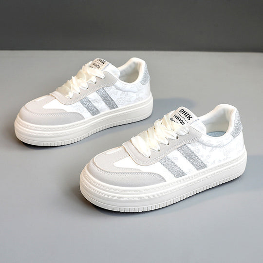 Damen Modische Sneaker mit trendigem Obermaterial und komfortablem Profil EB