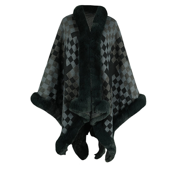 Damen eleganter Strickponcho mit luxuriösem Kunstfellbesatz und geometrischem Muster EB