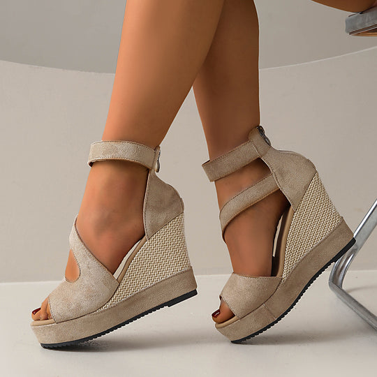 Damen Wedge-Sandalen mit flexiblem Riemendesign und bequemer Sohle EB