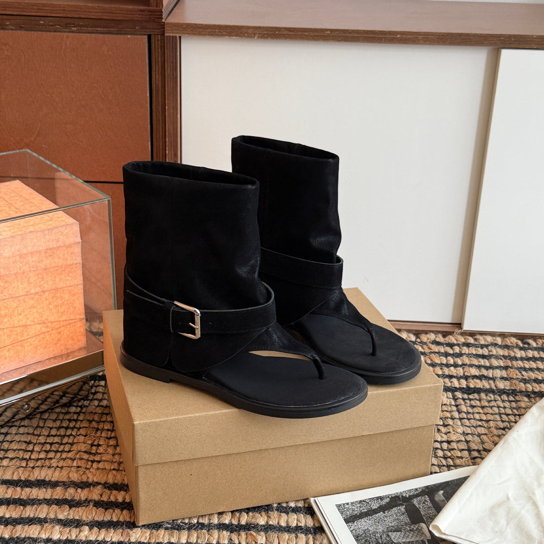 Damen Zehentrenner-Stiefel mit modischem Riemendesign und hochwertiger Veloursleder-Oberfläche EB
