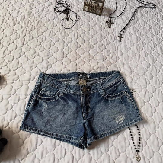 Damen Denim-Shorts mit distressed Details EB