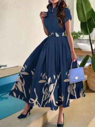 Damen Maxikleid mit floralem Print und femininer Silhouette EB