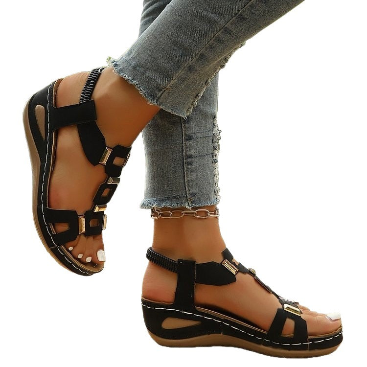 Damen Modische Riemensandalen mit glänzenden Akzenten EB
