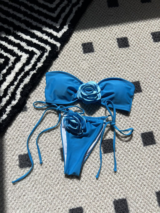 Damen Bandeau-Bikini mit dekorativer Blumenapplikation EB