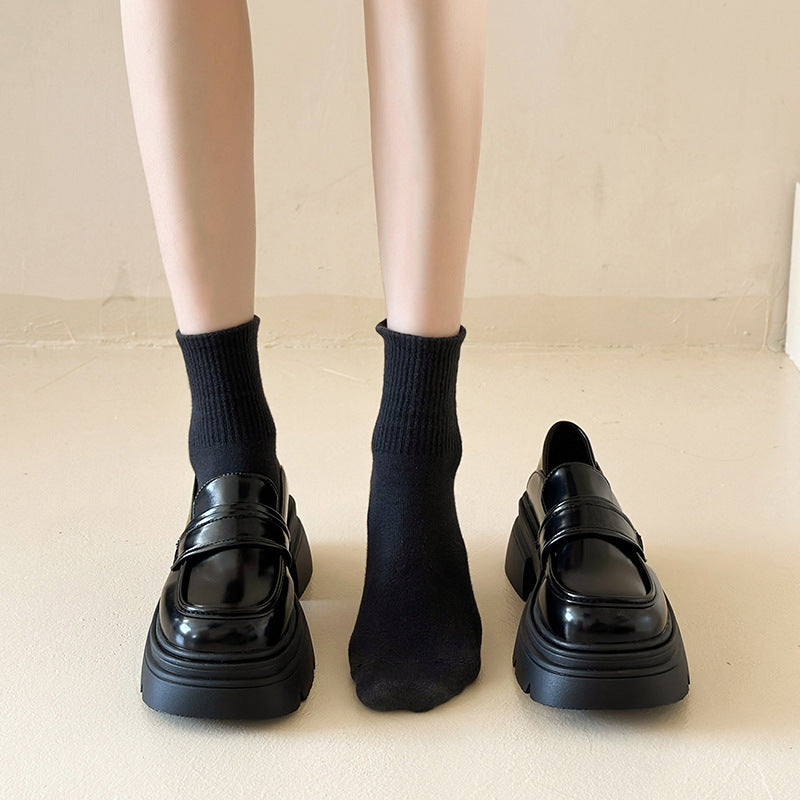 Damen Plateau-Lederschuhe mit modischem Detail und robuster Sohle EB