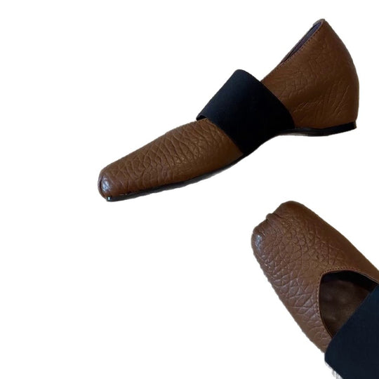 Damen Ballerina mit modernem Schnitt und elastischem Riemendesign EB
