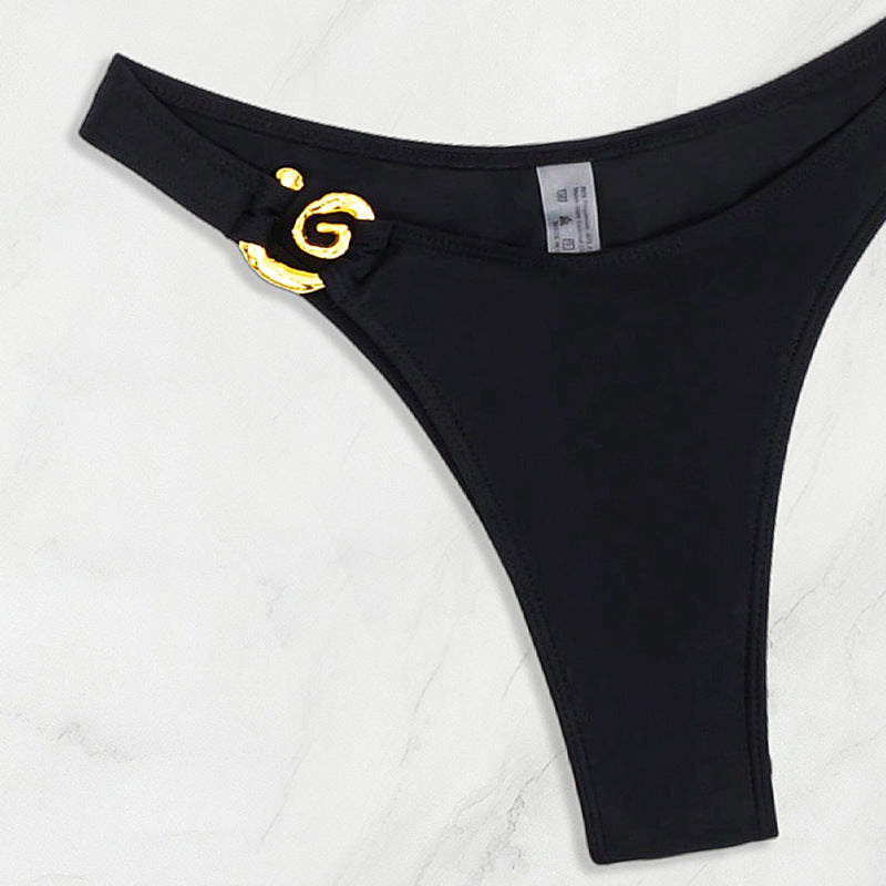 Damen Bikini mit eleganten Gold-Details EB