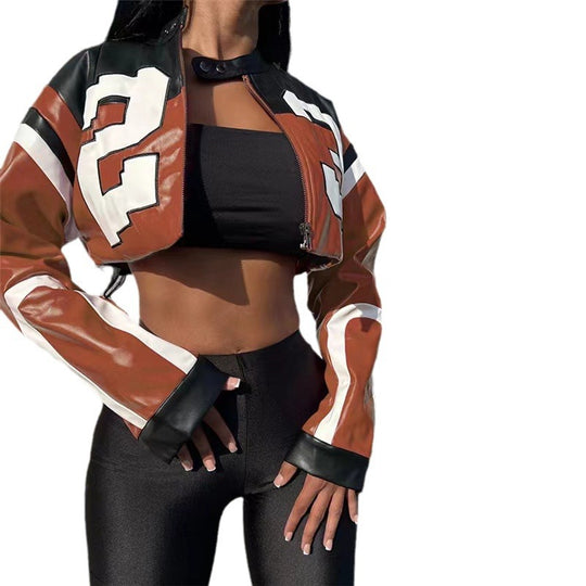 Damen cropped Kunstlederjacke im auffälligen Design EB