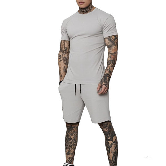 Herren Sportliches Kurzarm- und Shorts-Set mit kontrastierenden Details EB