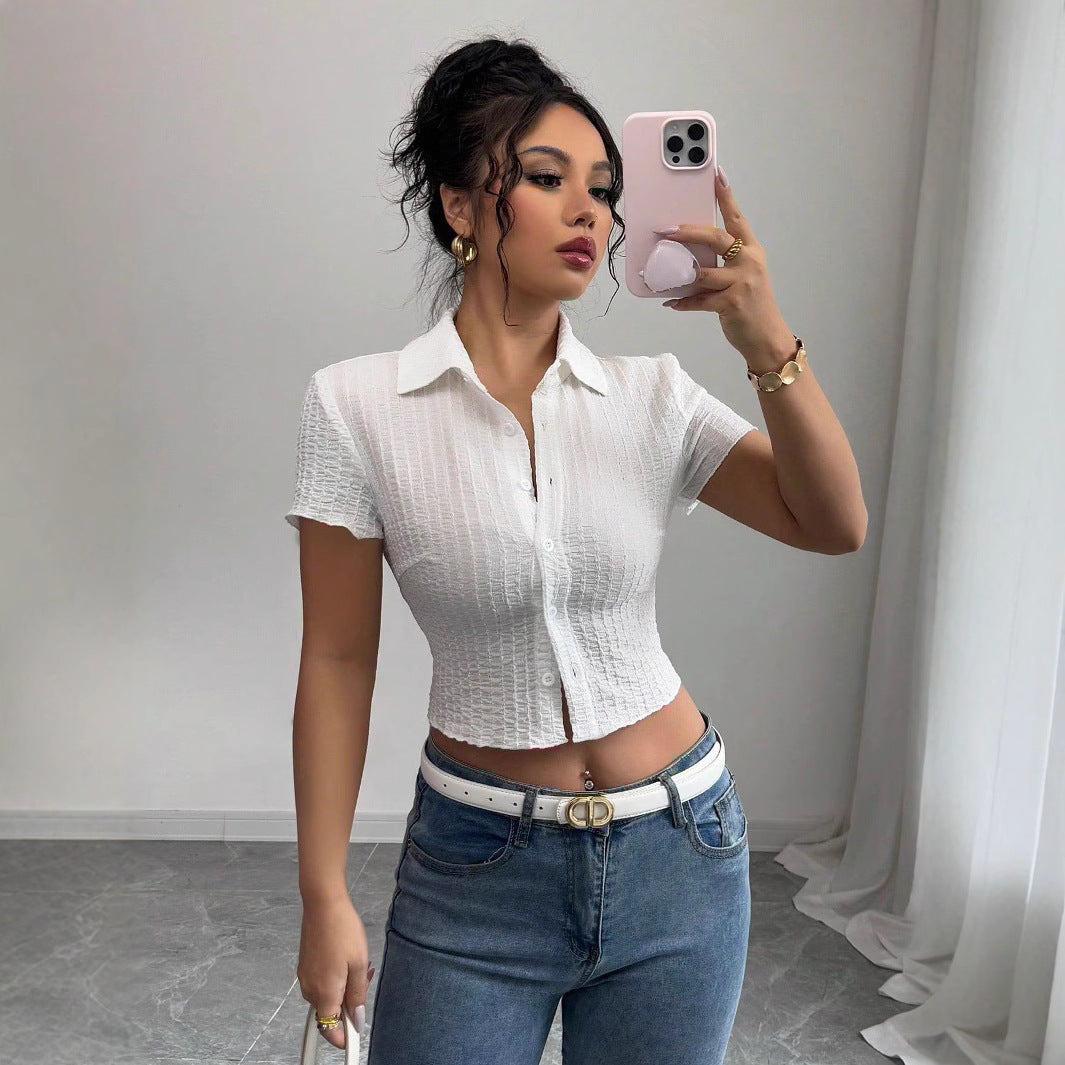 Damen nan taillierte bauchfreie Kurzbluse mit Kreppstruktur Hemdkragen und Knopfleiste EB