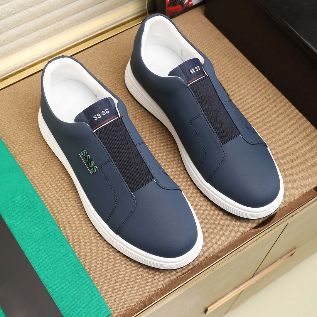 Damen Sportliche Slip-On Sneakers mit flexibler Sohle und dämpfendem Komfort EB