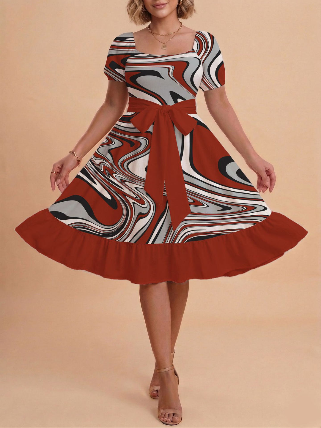 Damen Verspieltes Maxikleid mit Bärenmuster und taillierbarem Band EB