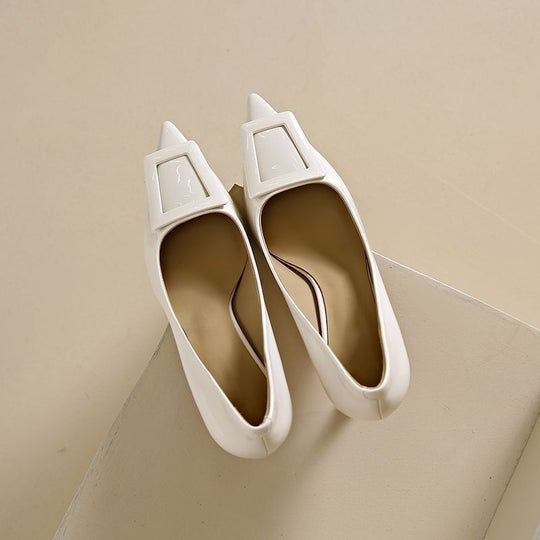 Damen elegante spitze Pumps mit dekorativer Schnalle EB