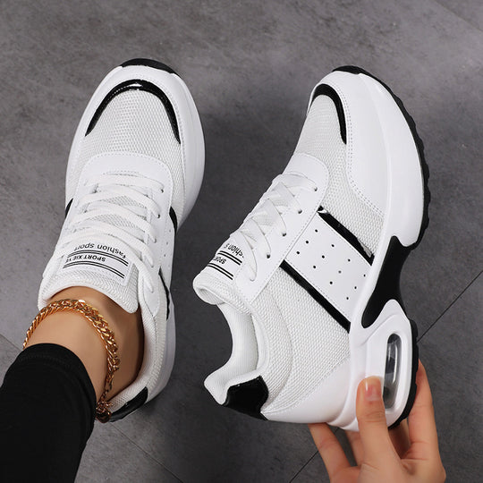 Damen nan sportlicher Plateausneaker mit Luftkissen-Zwischensohle und metallic-Applikationen EB